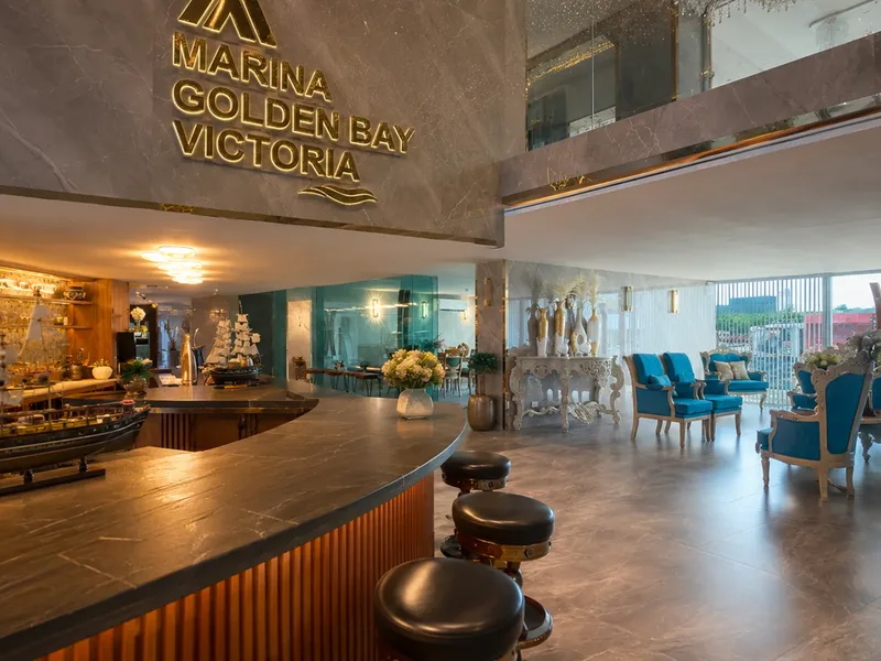 Marina Golden Bay — Lobby bar (render)
