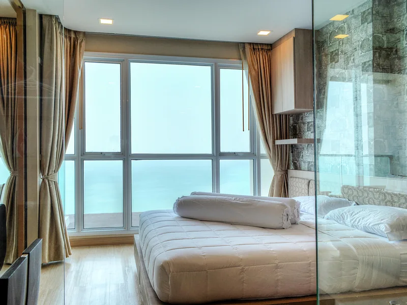 Bedrooms: 1 · Cetus Beachfront Condominium · #130 — 55 m², Floor 34 photo