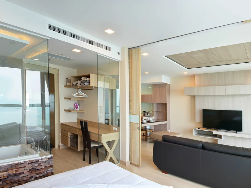Bedrooms: 1 · Cetus Beachfront Condominium · #130 — 55 m², Floor 34 photo