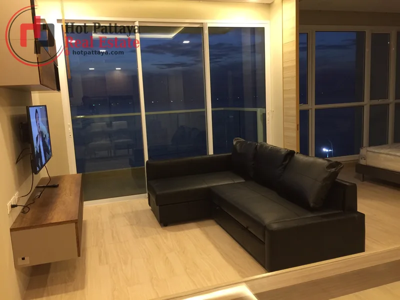 Bedrooms: 1 · Cetus Beachfront Condominium · #177 — 55 m², Floor 13 photo