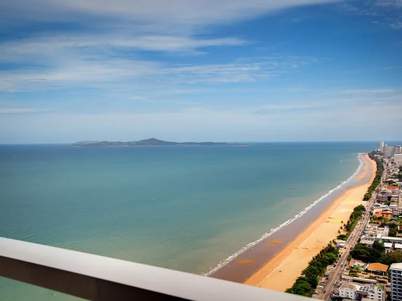Bedrooms: 2 · Cetus Beachfront Condominium · #132 — 130 m², Floor 48 photo