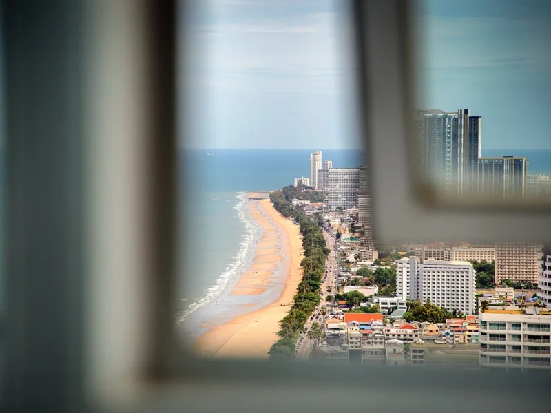 Bedrooms: 2 · Cetus Beachfront Condominium · #132 — 130 m², Floor 48 photo