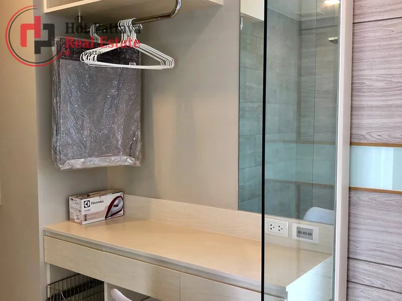 Bedrooms: 1 · Cetus Beachfront Condominium · #167 — 40 m², Floor 8 photo
