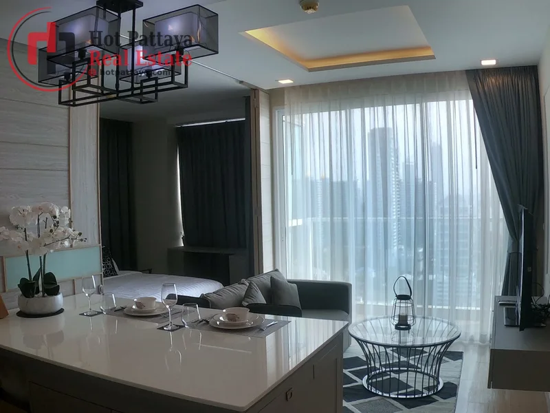 Bedrooms: 1 · Cetus Beachfront Condominium · #180 — 40.5 m², Floor 24 photo