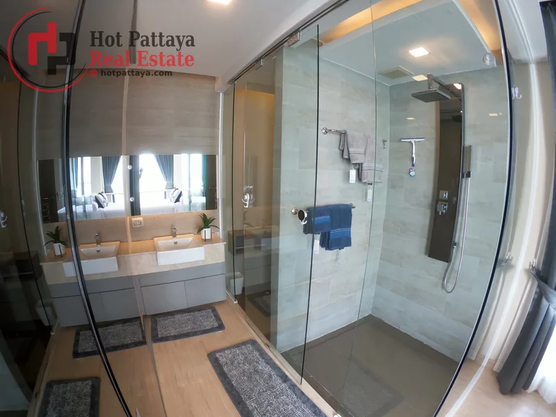 Bedrooms: 1 · Cetus Beachfront Condominium · #180 — 40.5 m², Floor 24 photo