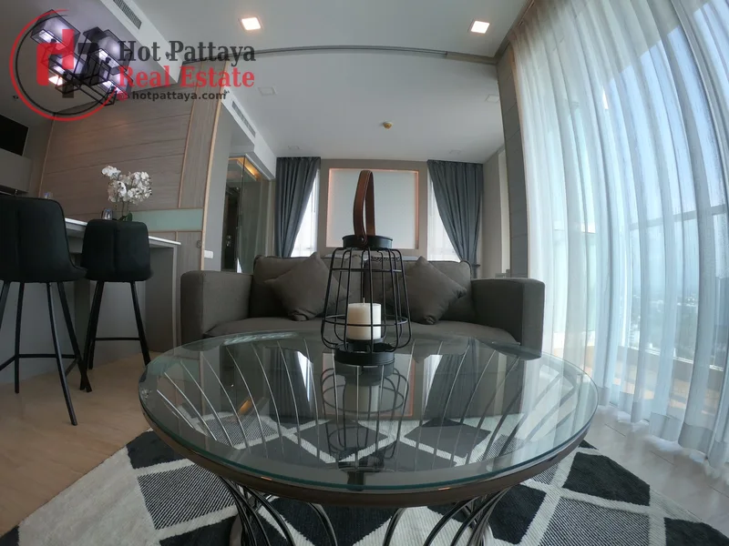 Bedrooms: 1 · Cetus Beachfront Condominium · #180 — 40.5 m², Floor 24 photo