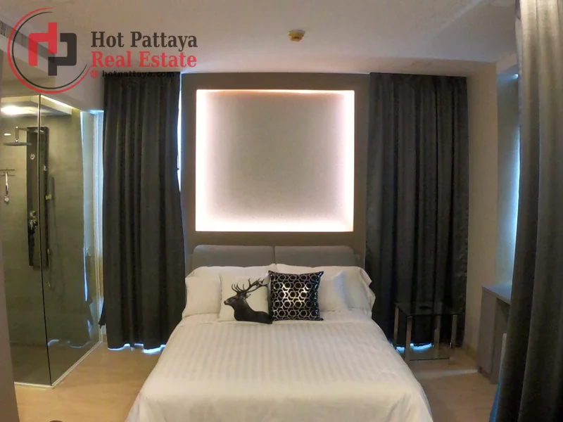 Bedrooms: 1 · Cetus Beachfront Condominium · #180 — 40.5 m², Floor 24 photo