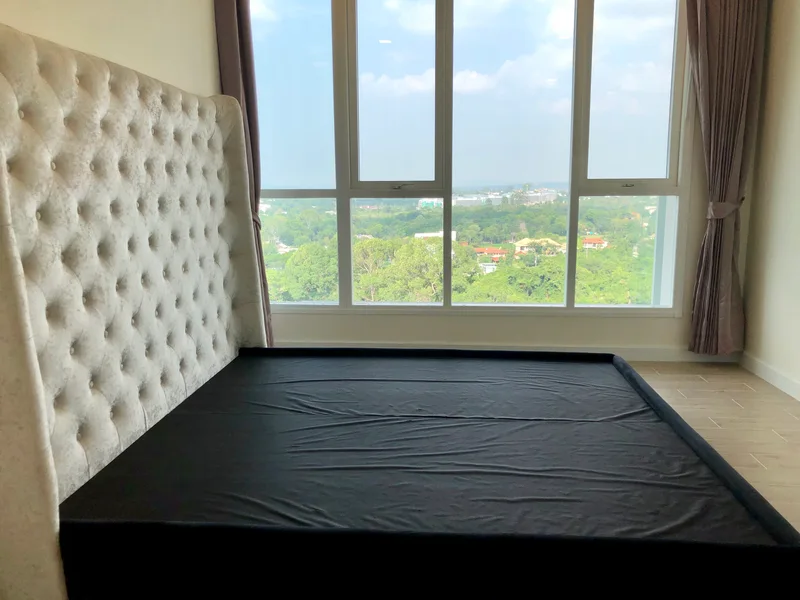 2-bedroom condo for rent at Del Mare, floor 14 photo