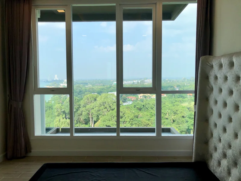2-bedroom condo for rent at Del Mare, floor 14 photo