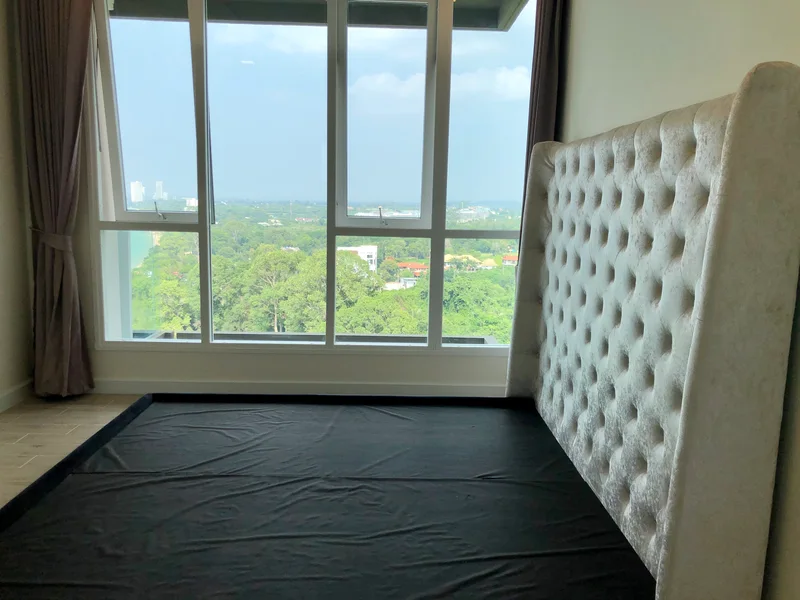 2-bedroom condo for rent at Del Mare, floor 14 photo