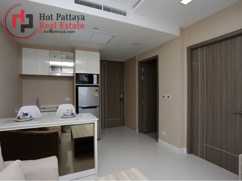 Bedrooms: 1 · Del Mare · #210 — 42 m², Floor 10 photo