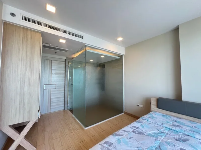 Bedrooms: 1 · Cetus Beachfront Condominium · #121 — 55 m², Floor 13 photo