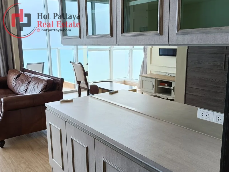 Bedrooms: 2 · Cetus Beachfront Condominium · #181 — 86 m², Floor 24 photo