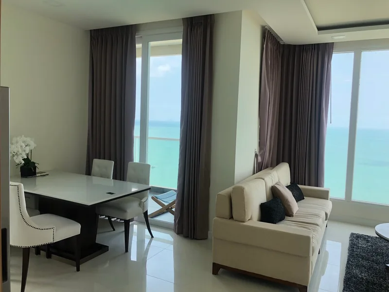 2-bedroom condo for rent at Del Mare, floor 19 photo