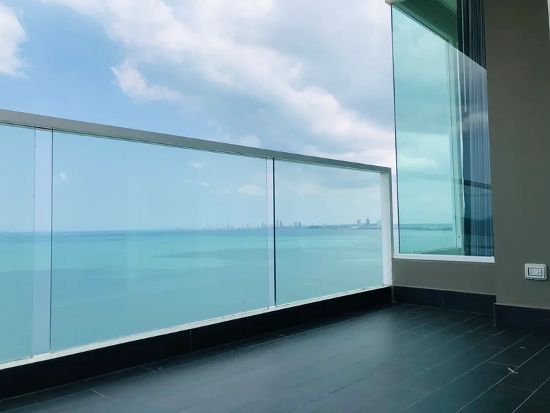 2-bedroom condo for rent at Del Mare, floor 19 photo