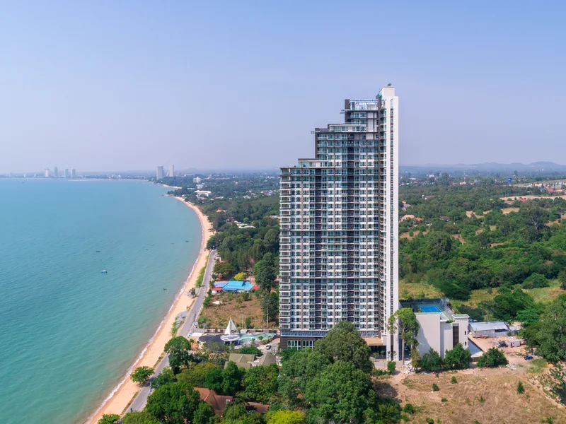 2-bedroom condo for rent at Del Mare, floor 19 photo