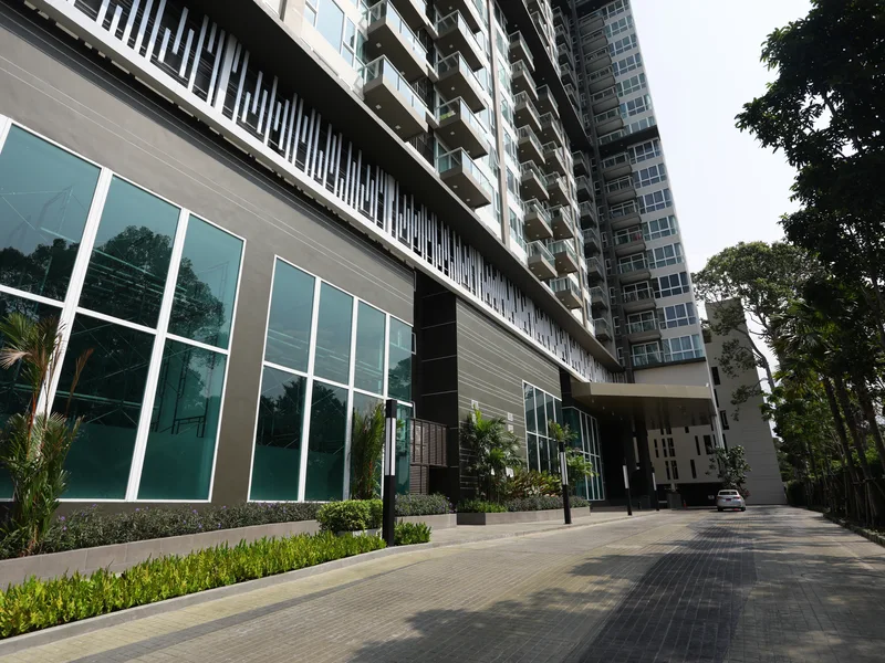 3-bedroom condo for rent at Del Mare, floor 17 photo