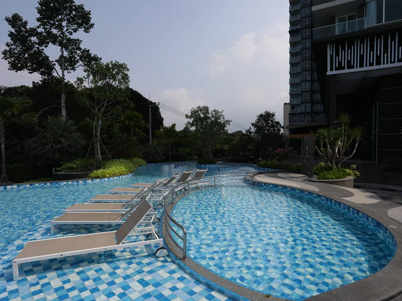 3-bedroom condo for rent at Del Mare, floor 17 photo