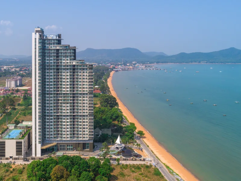 3-bedroom condo for rent at Del Mare, floor 17 photo