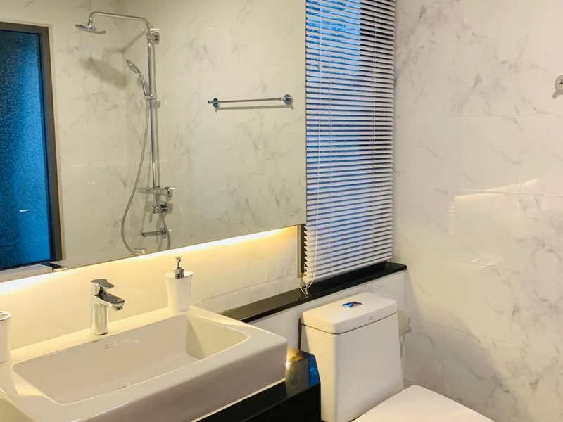 Bedrooms: 2 · The Senate 1 · #142 — 81 m², Floor 5 photo