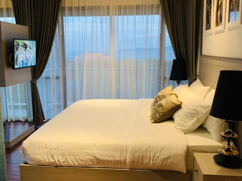 Bedrooms: 2 · The Senate 1 · #142 — 81 m², Floor 5 photo