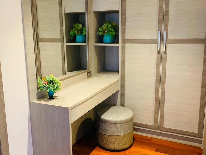 Bedrooms: 2 · The Senate 1 · #142 — 81 m², Floor 5 photo