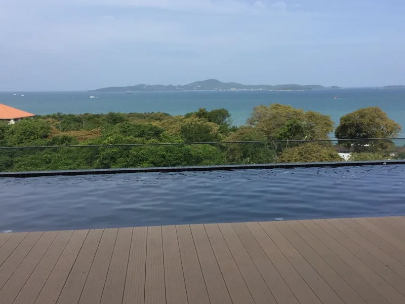 Bedrooms: 2 · The Senate 1 · #142 — 81 m², Floor 5 photo