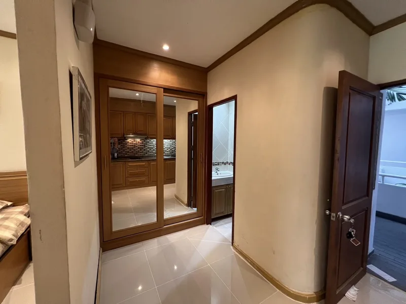 1-bedroom condo for rent at Baan Suan Lalana Condo, floor 1 photo