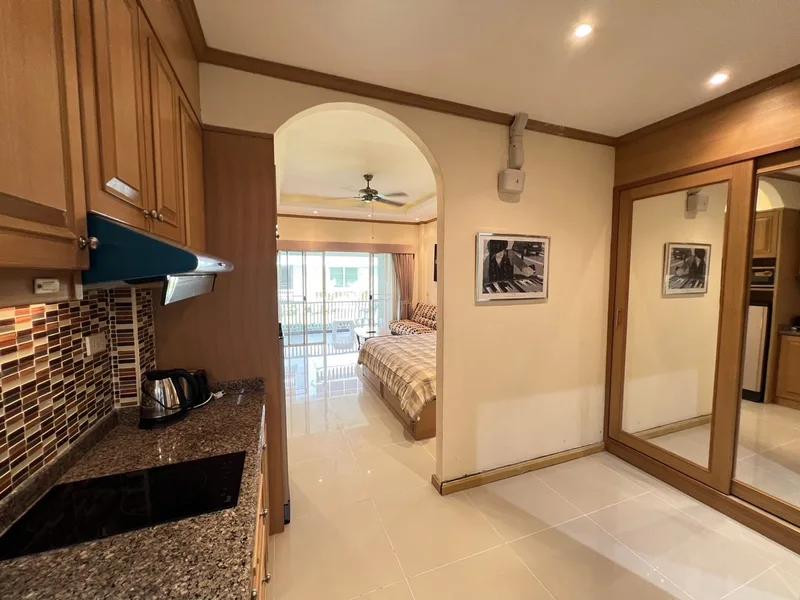 1-bedroom condo for rent at Baan Suan Lalana Condo, floor 1 photo