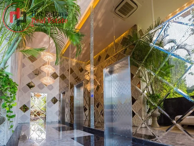 Bedrooms: 1 · The Riviera Wongamat · #221 — 51 m², Floor 5 photo
