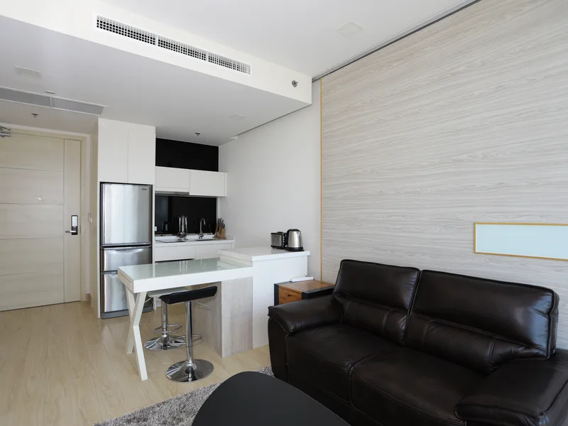 1-bedroom condo for rent at Cetus Beachfront Condominium, floor 13 photo