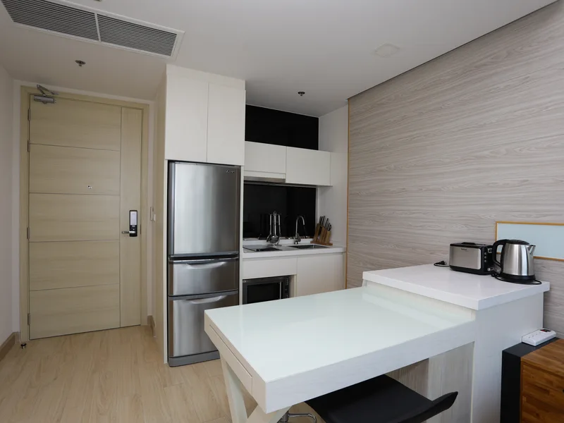1-bedroom condo for rent at Cetus Beachfront Condominium, floor 13 photo