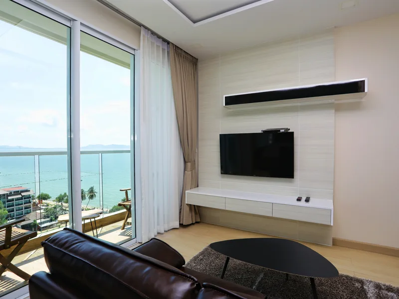 1-bedroom condo for rent at Cetus Beachfront Condominium, floor 13 photo