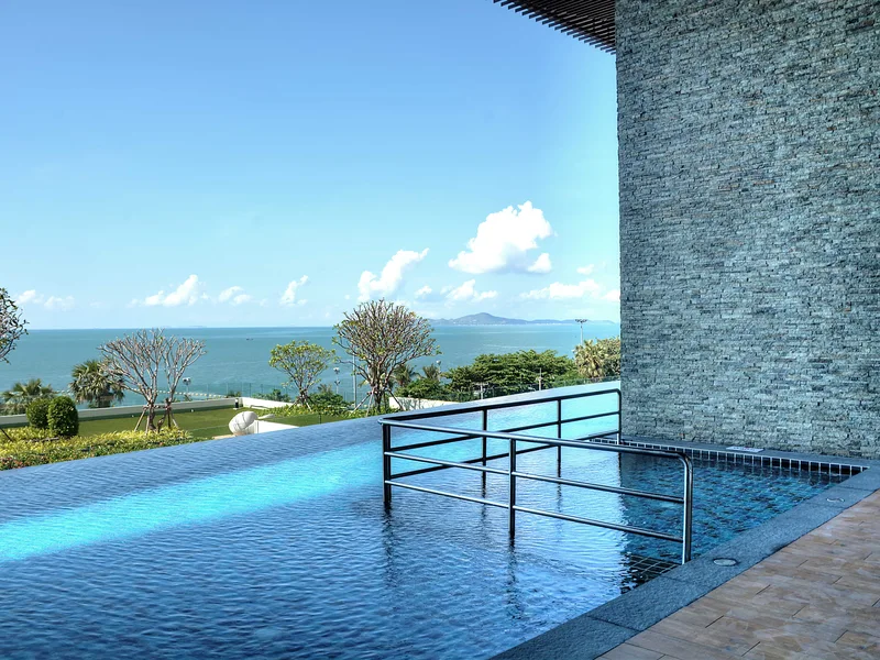 Bedrooms: 1 · Cetus Beachfront Condominium · #154 — 40.5 m², Floor 31 photo