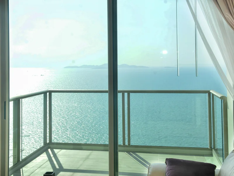 Bedrooms: 1 · The Riviera Wongamat · #141 — 50 m², Floor 30 photo