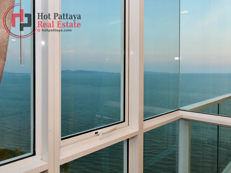 Bedrooms: 1 · Cetus Beachfront Condominium · #184 — 40.5 m², Floor 27 photo