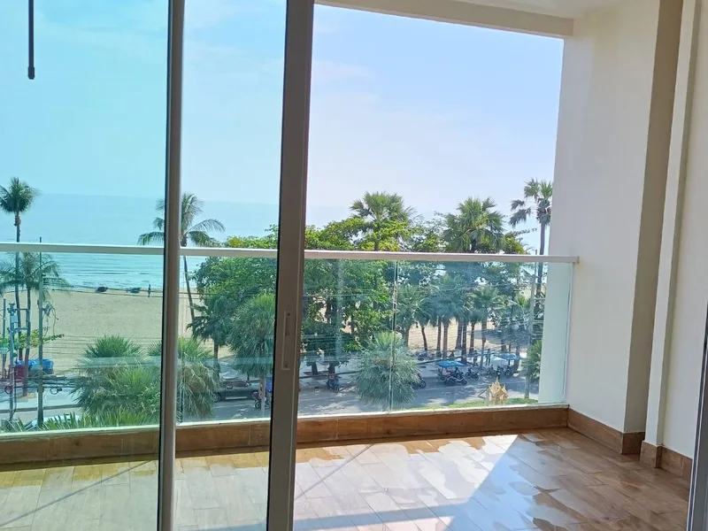 Bedrooms: 2 · Cetus Beachfront Condominium · #118 — 99 m², Floor 4 photo