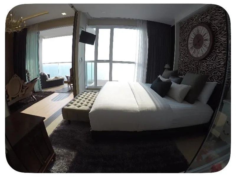 Bedrooms: 1 · Cetus Beachfront Condominium · #124 — 55 m², Floor 17 photo