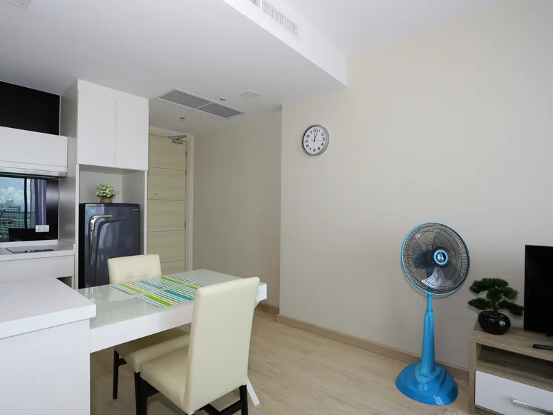 1-bedroom condo for rent at Cetus Beachfront Condominium, floor 36 photo