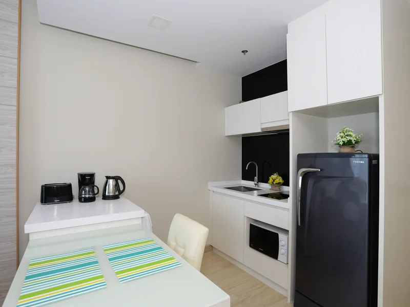 1-bedroom condo for rent at Cetus Beachfront Condominium, floor 36 photo