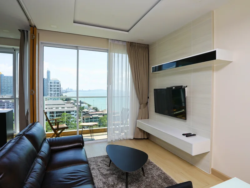 Bedrooms: 1 · Cetus Beachfront Condominium · #120 — 40.5 m², Floor 13 photo