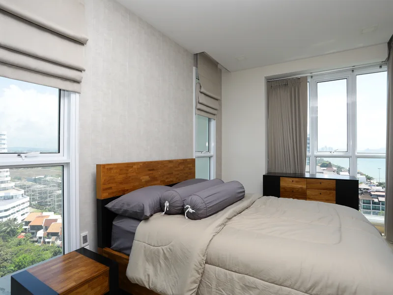 Bedrooms: 1 · Cetus Beachfront Condominium · #120 — 40.5 m², Floor 13 photo