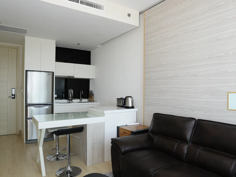 Bedrooms: 1 · Cetus Beachfront Condominium · #120 — 40.5 m², Floor 13 photo