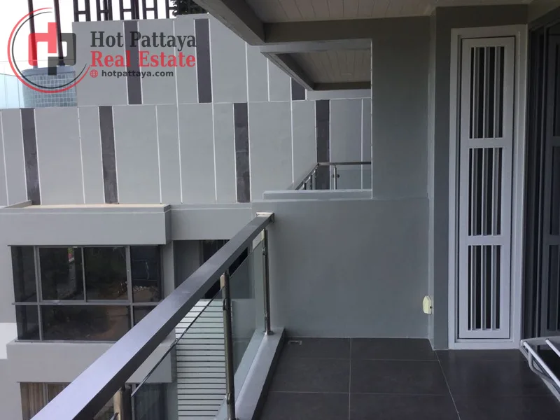 Bedrooms: 2 · The Senate 1 · #223 — 81 m², Floor 5 photo