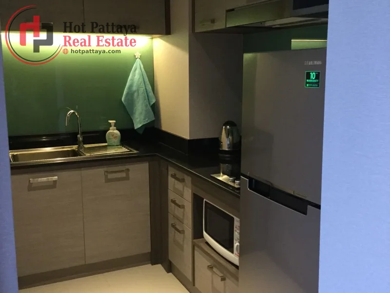 Bedrooms: 2 · The Senate 1 · #223 — 81 m², Floor 5 photo