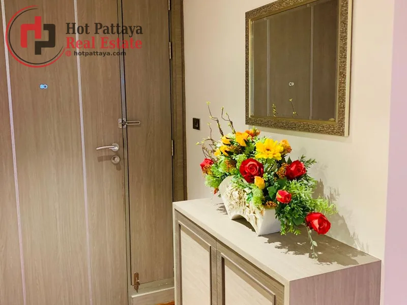 Bedrooms: 2 · The Senate 1 · #223 — 81 m², Floor 5 photo