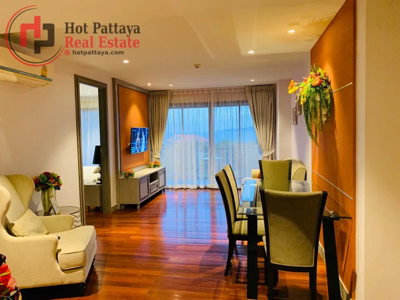 Bedrooms: 2 · The Senate 1 · #223 — 81 m², Floor 5 photo