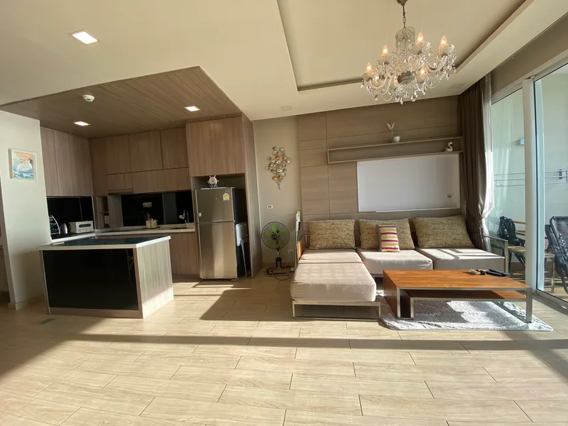 2-bedroom condo for rent at Cetus Beachfront Condominium, floor 5 photo