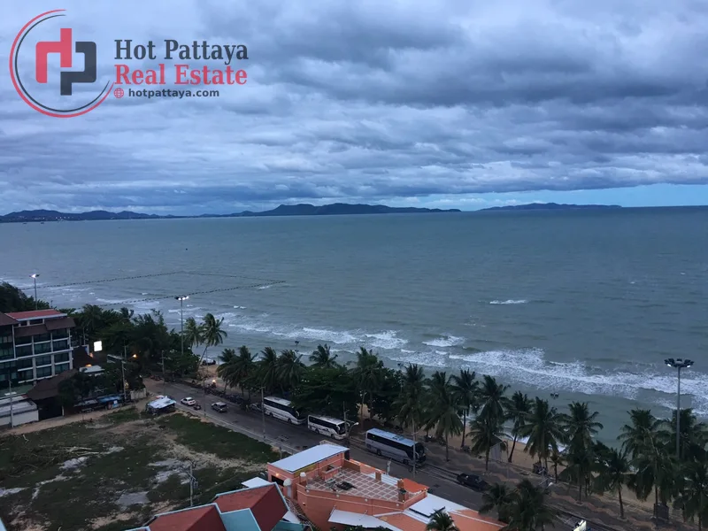 Bedrooms: 1 · Cetus Beachfront Condominium · #176 — 55 m², Floor 13 photo
