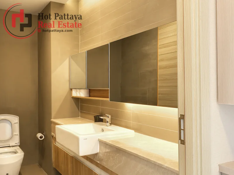 Bedrooms: 1 · Cetus Beachfront Condominium · #195 — 55 m², Floor 34 photo